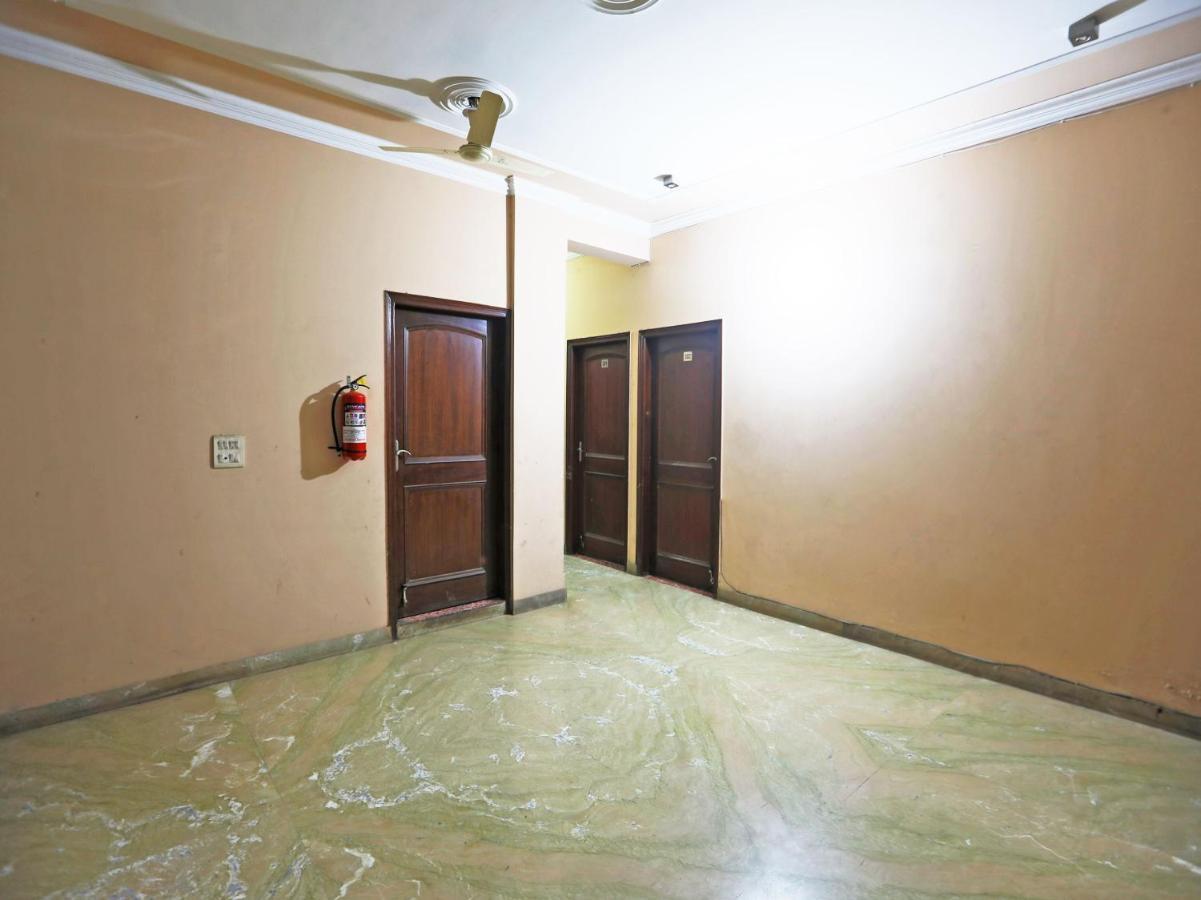 Oyo 72429 New Abhinandan Hotel Amroha Exteriör bild